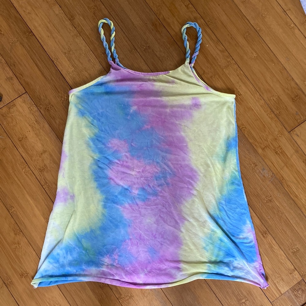 ❤️‍🔥 $5 or 3 / $12 ❤️‍🔥 Pastel Tie Dye Tank Top